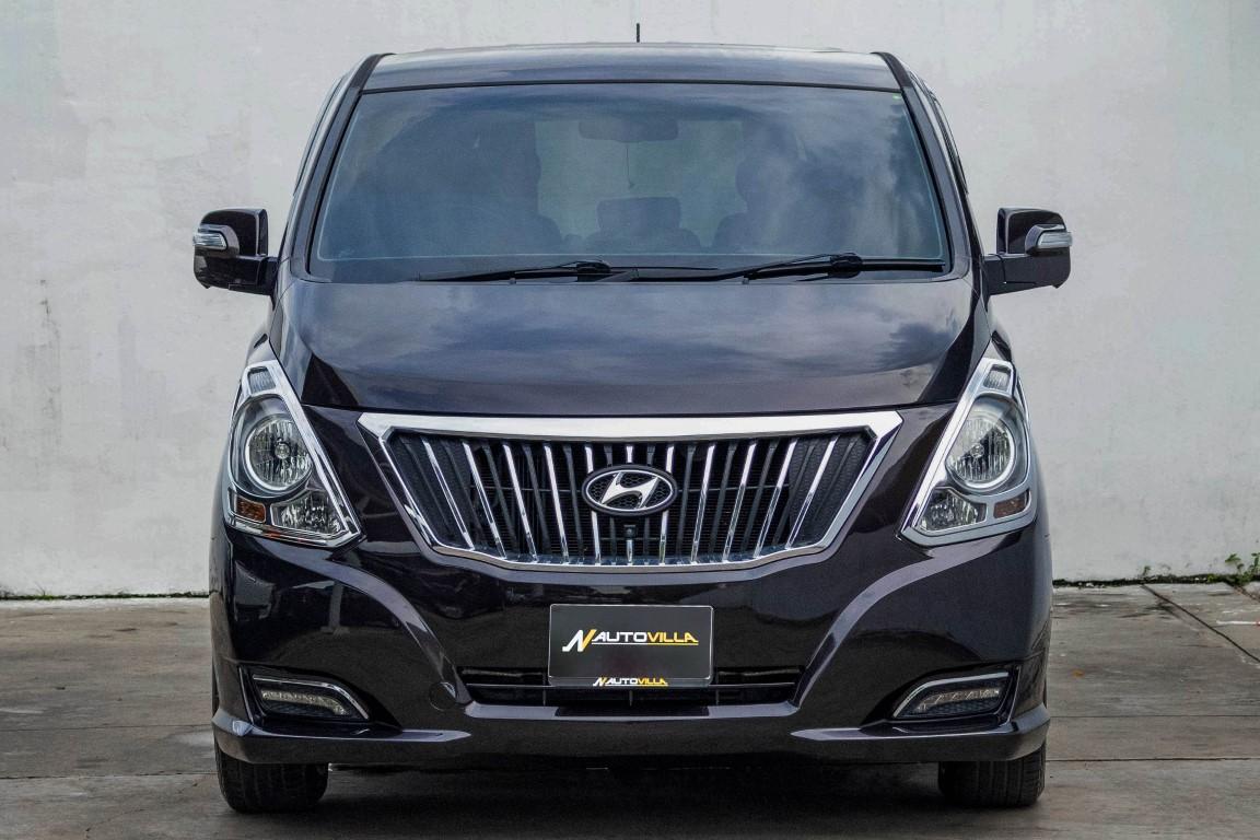 Hyundai H1 2.5 Deluxe 2018 *LK0481*